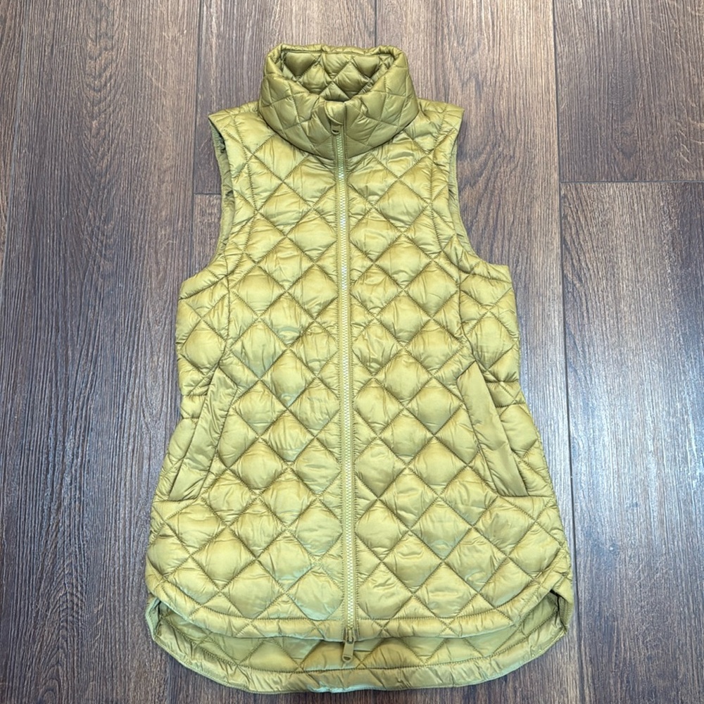 Like New Athleta Quilted Vest, XXS